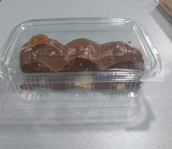 Dark chocolate profiterole 